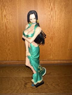 ワンピース ボア・ハンコック フィギュアのサムネイル