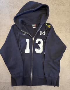 Regista x 8egreedyのコラボジップパーカーのサムネイル