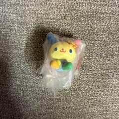 サンリオキャラクターズ カラとも マスコット ガチャ　ウサハナ