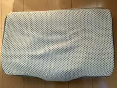 ニトリ  横向き寝が楽な枕（ナチュラル）のサムネイル