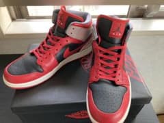 エアジョーダン1 MID AIRJORDAN 1 MIDのサムネイル
