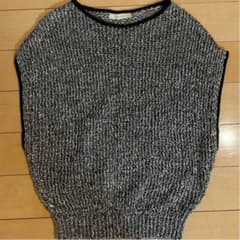 ニットベスト DES PRES  値下げのサムネイル