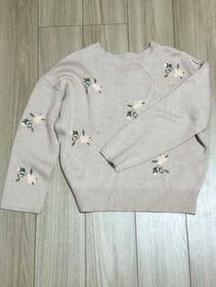 花柄刺繍 ニット 長袖 Fサイズのサムネイル