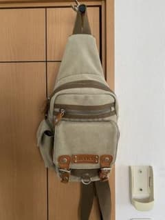 デバイス　ワンショルダーバッグのサムネイル