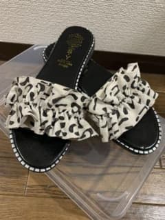 サンダルのサムネイル