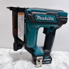 Makita マキタ PT354D 充電式ピンタッカ 本体のサムネイル
