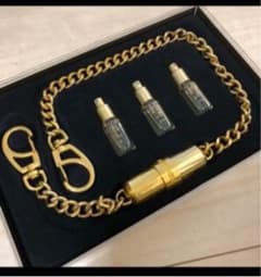 香水付き　ウォレットチェーンのサムネイル