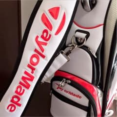 Taylor Made ゴルフバックのサムネイル