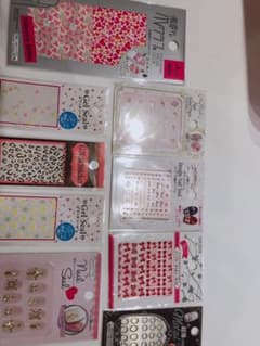 ネイルシールのサムネイル