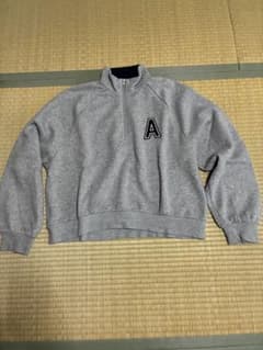GU ハーフジップ トレーナー　グレー A刺繍