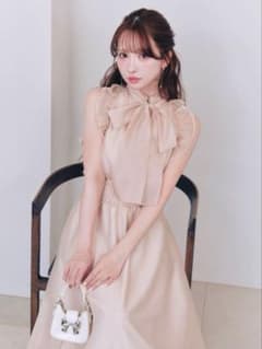 ru1693 三上悠亜 シアーアメスリロングワンピースのサムネイル