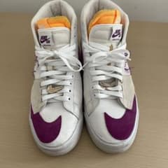 Nike SB Blazer Mid ホワイト/パープル/オレンジのサムネイル