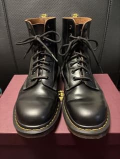 Dr. Martens 1460 Vintage MIE 8ホールブーツ 英国製のサムネイル