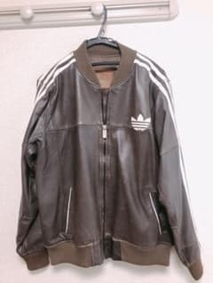 adidas レザージャケットのサムネイル