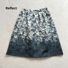 Reflective floral flared skirt, knee-length, gradient pattern, made in Japan, washable, size L equivalent.