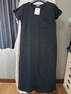 ワンピース ANAP  新品 ブラック ロングのサムネイル