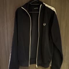 FRED PERRY トラックジャケット　ネイビーのサムネイル