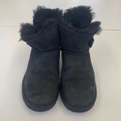 ☆【UGG】クラシックミニ フラッフ ムートンブーツ 黒 24cm