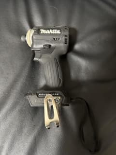 マキタインパクトドライバーTD161D 14.4V 中古のサムネイル
