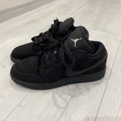 NIKE エアジョーダンのサムネイル