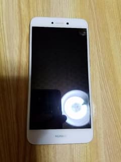 HUAWEI nova liteのサムネイル