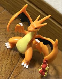 ポケモン　リザード　ミニフィギュア メガリザードンY 可動式ミニフィギュア - メルカリ