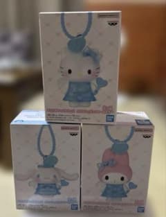サンリオキャラクターズ クリアフィギュアキーホルダー 3種セットのサムネイル
