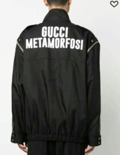 グッチi morfosi プリント デタッチャブル スリーブジャケット Gucci Metamorfosi プリント デタッチャブル スリーブジャケット