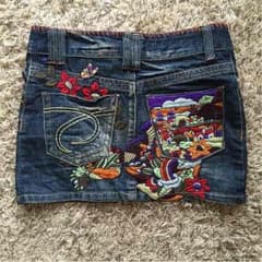 レッドペッパー刺繍デニムスカート♡のサムネイル