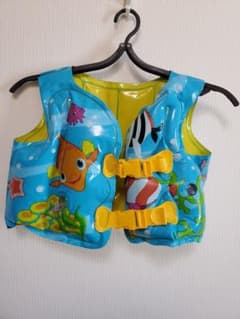 <美品> キッズ用 ライフジャケット 水遊びのサムネイル