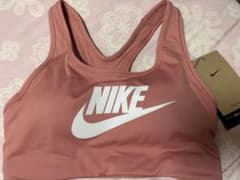 NIKEトレーニングウェアのサムネイル