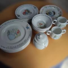 WEDGWOODピーターラビット 食器セットのサムネイル
