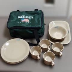 H*y様 Woolrich（ウールリッチ） メラミン食器セット キャリングケースのサムネイル