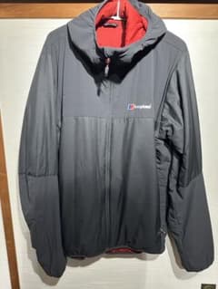 Berghaus ジャケット フード付き ブラックのサムネイル