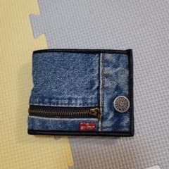 リーバイス　財布のサムネイル