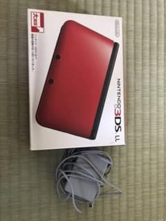 ニンテンドー3DS LL レッド×ブラック傷ありのサムネイル