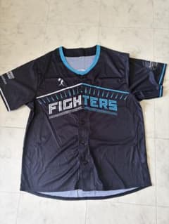 北海道日本ハムファイターズ ユニフォームのサムネイル