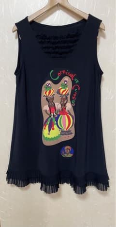 トクコプルミエヴォル カーニバルイラスト ノースリーブチュニック