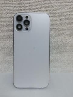 iPhone 12promax バックカバー 純正品「修理用」のサムネイル