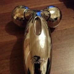 リファのサムネイル