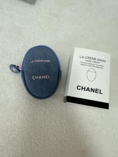 CHANEL LA CRÈME MAIN デニムポーチのサムネイル