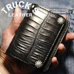 お札が折れない！ミドルトラッカーウォレット クロコポロサス アポロ