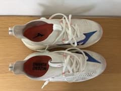 MIZUNO ランニングシューズのサムネイル