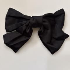 黒リボン　バレッタ