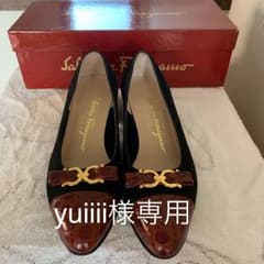 フェラガモ パンプス 値下げ中です。のサムネイル