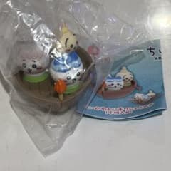 ちいかわデスクトップフィギュア　ちいかわ&ハチワレ&うさぎのサムネイル