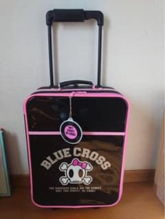 BLUE CROSS スカルデザイン キャリーケース　非売品のサムネイル