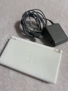 【値下げ】ニンテンドーDS liteのサムネイル