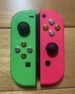 【変装済み】Nintendo Switch メタリックボタン ジョイコンのサムネイル
