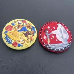 ディズニー 刺繍缶バッジ　美女と野獣 ベイマックスのサムネイル